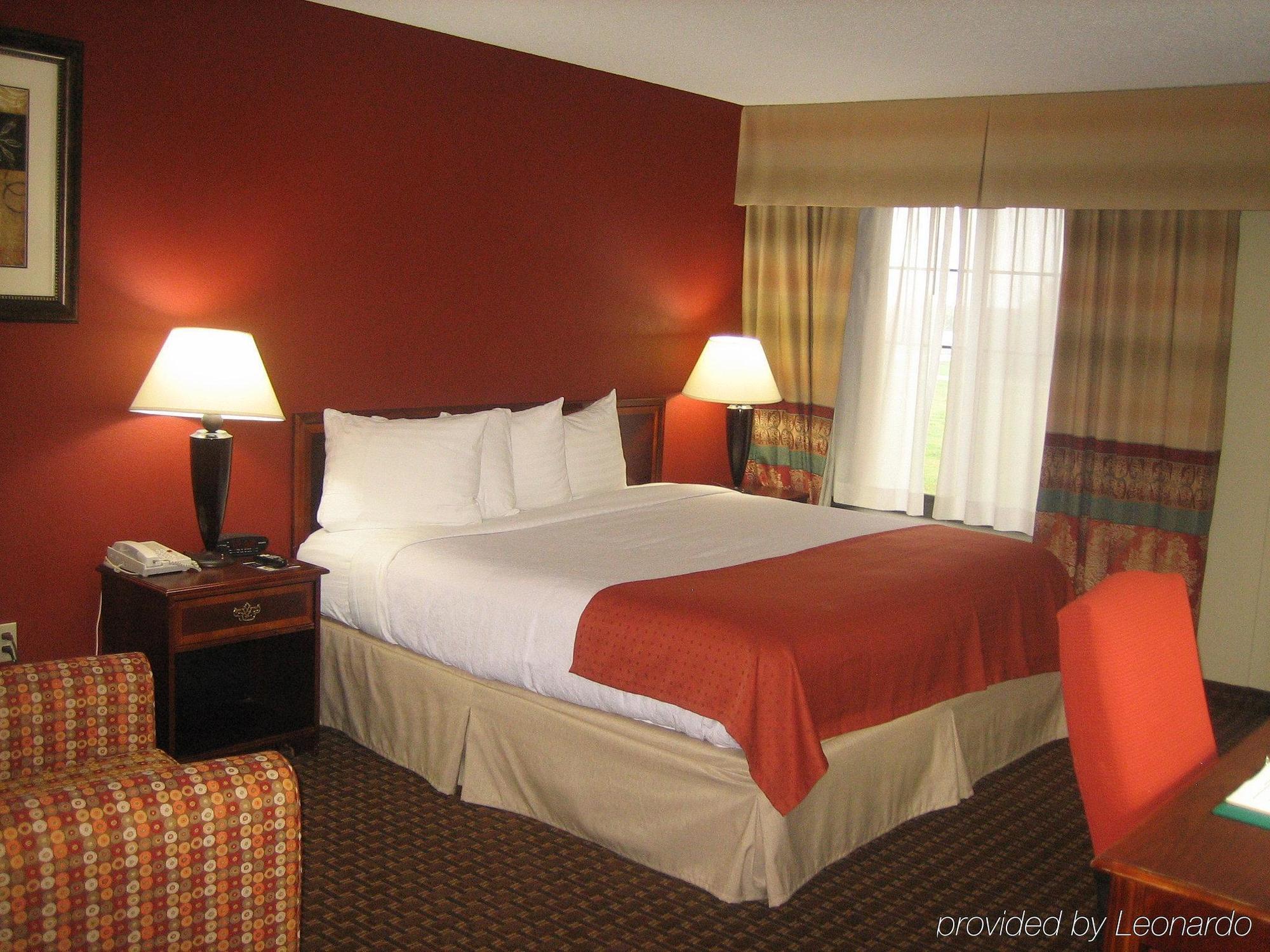 Holiday Inn Hotel & Suites Owatonna Habitación foto